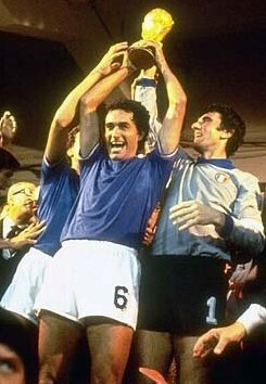 他们通过深 他们通过深